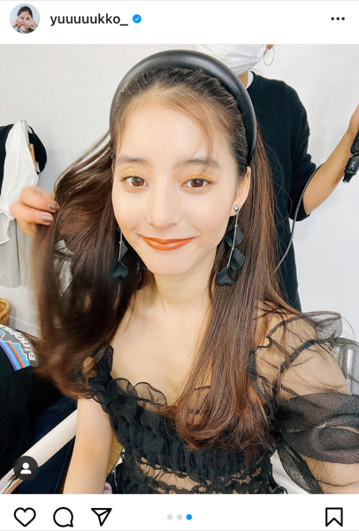 新木優子、透け感黒コーデで肌見せセクシー「シンデレラみたい!」