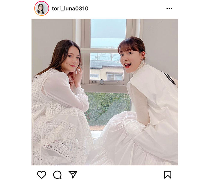 トリンドル瑠奈、姉・トリンドル玲奈と雪にはしゃぐ2ショット公開!「透明感すご」「妖精かと思った」