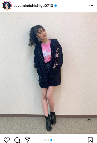 道重さゆみ、ポニーテール×ミニスカで魅せる美脚ショット!「今日も可愛い天才!!」