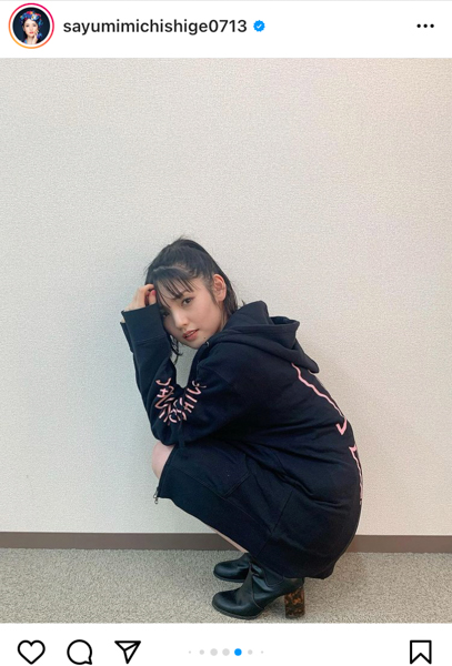 道重さゆみ、ポニーテール×ミニスカで魅せる美脚ショット!「今日も可愛い天才!!」