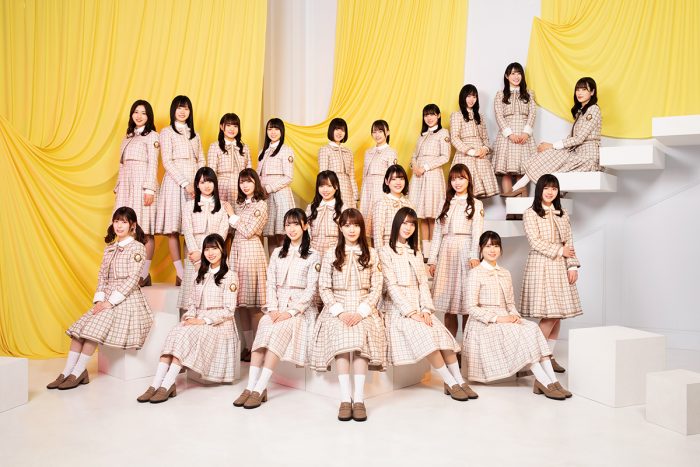 日向坂46メンバーが全員で「トゥース」ポーズをした集合写真が公開!<日向坂で会いましょう>