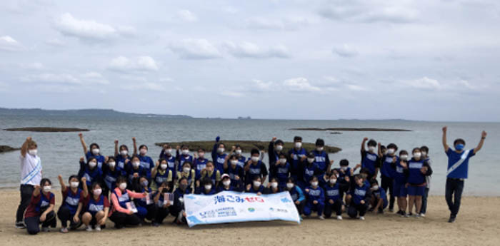 『スポGOMI甲子園・沖縄県大会』を開催。激闘を制したのは幼馴染の女子3人組「CAMERAチーム」 当日は参加者全47人で、89.21Kgのごみを集める！
