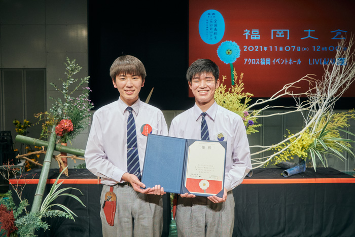 全国高校生花いけバトル、福岡大会を制したのは、福岡舞鶴高等学校「うぐいす」！