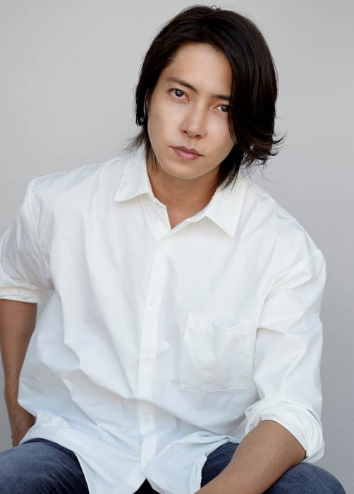 山下智久が花キューピットのCMに初登場!「今年の母の日は僕が届けます」