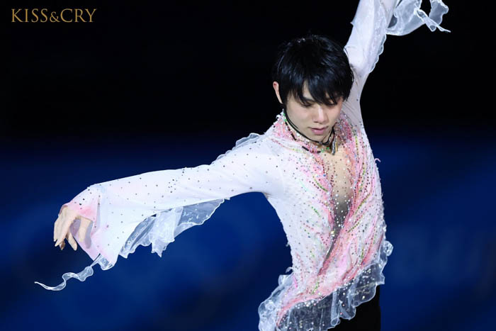 北京五輪での羽生結弦のすべてを詰め込んだプレミアム号！ 超美麗プレミアムピンナップポスター10枚つき！