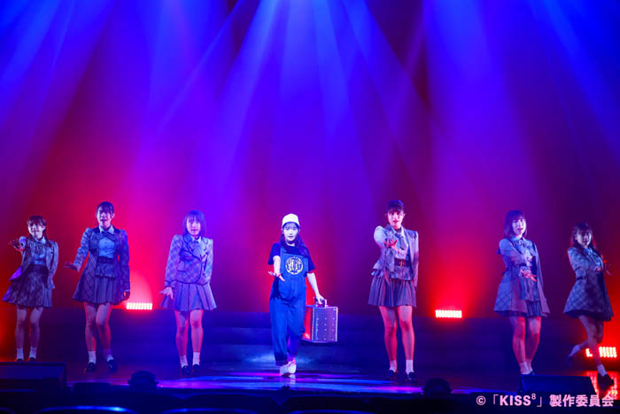 AKB48チーム8の無限大な魅力がたっぷり！8周年記念 単独舞台「KISS⁸」（キスバイエイト）をParaviで独占配信