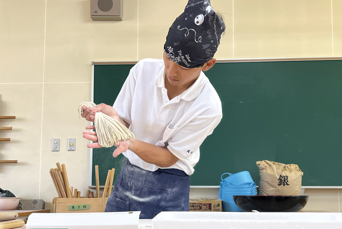 【北海道幌加内高校】必修科目に”そば”！？授業で”そば”を学ぶ学校のそば局に迫る！