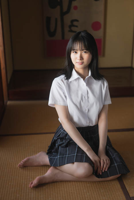 日向坂46・上村ひなのが表紙を飾る「B.L.T. SUMMER CANDY 2022」が、8/20(土)に発売決定!