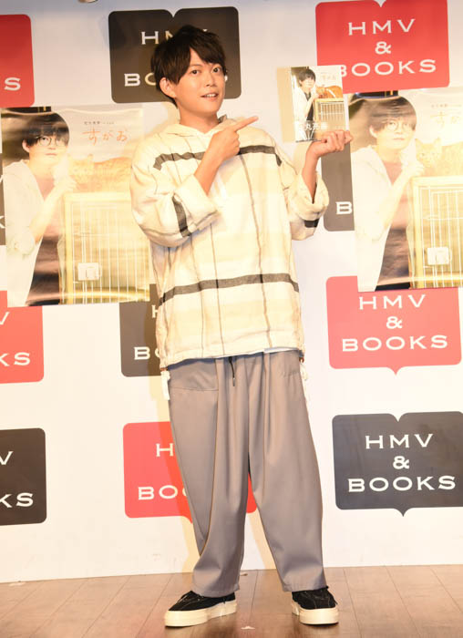 松丸亮吾が写真集発売イベントに登場!「自分の“すがお”が感じられるような作品になりました!」