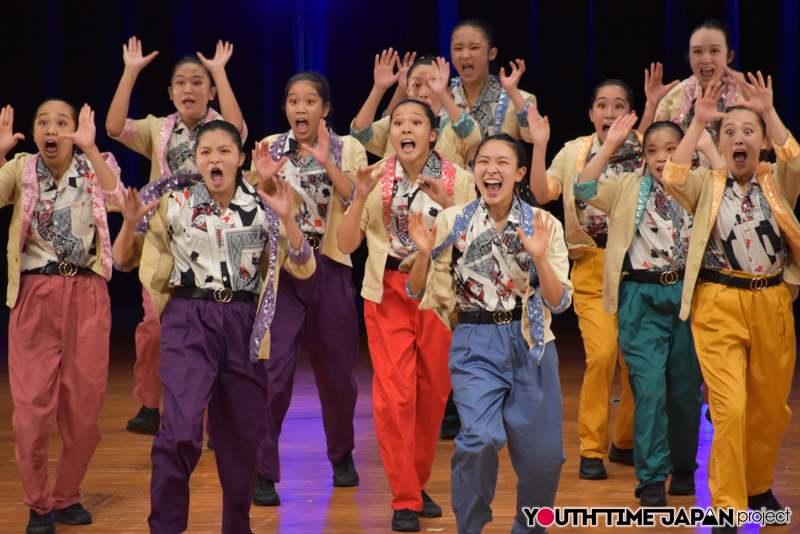 福岡県立福岡講倫館高等学校が大編成部門でダンスを披露！＜第12回全日本高等学校チームダンス選手権大会＞