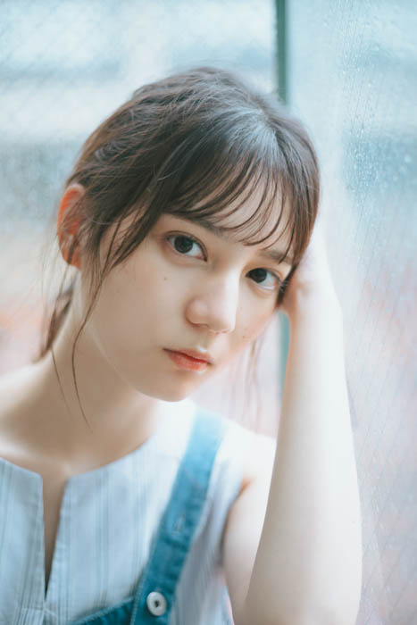 日向坂46・小坂菜緒が9/26（月）発売の「B.L.T.11月号」表紙＆巻頭グラビアにソロ初登場！ 27Pの超ロンググラビア&10,000字インタビューで、こさかなの“いま”を見つめる！