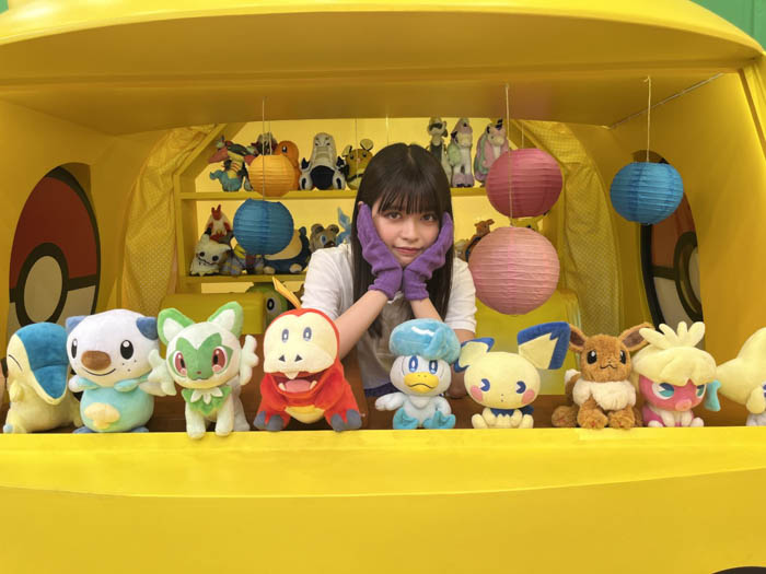 『ポケットモンスター スカーレット・バイオレット』まもなく登場!景井ひな、レインボーら大人気ポケだちと一緒にお祭り騒ぎ!