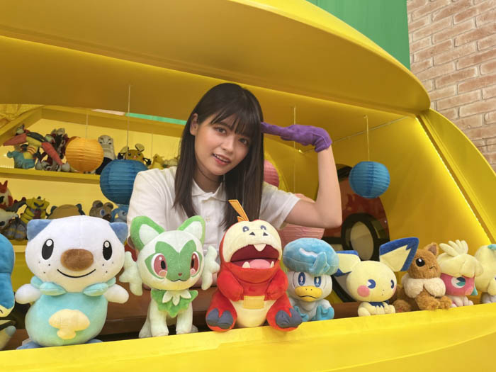 『ポケットモンスター スカーレット・バイオレット』まもなく登場!景井ひな、レインボーら大人気ポケだちと一緒にお祭り騒ぎ!