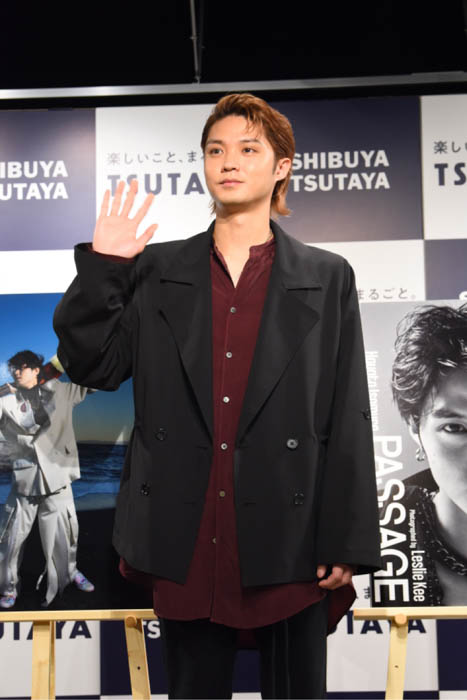 磯村勇斗、大満足の写真集は「120点」！レスリー・キーは「すごい俳優さんに出会った」と大絶賛！