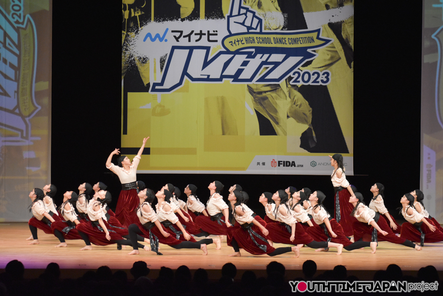 大阪府立桜塚高校「ablaze」がLARGE部門で演技を披露！＜マイナビHIGH SCHOOL DANCE COMPETITION 2023 WEST vol.2＞