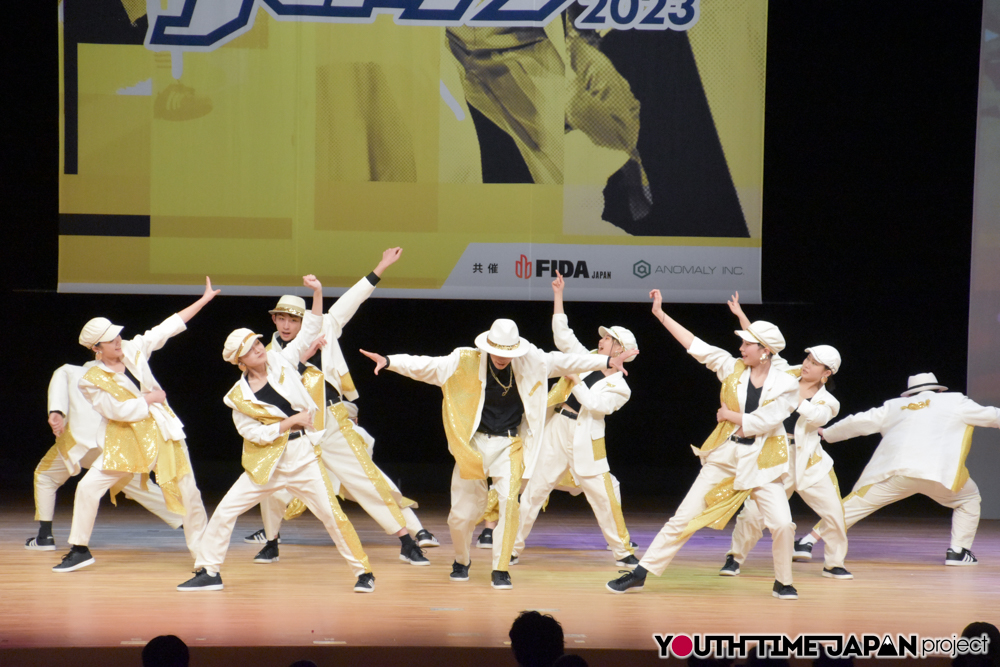 京都両洋高校「attractor」がLARGE部門で演技を披露！＜マイナビHIGH SCHOOL DANCE COMPETITION 2023 WEST vol.3＞