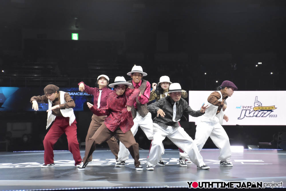 大阪府立箕面高校「Vainqueur」がSMALL部門で演技を披露！＜マイナビHIGH SCHOOL DANCE COMPETITION 2023 FINAL＞