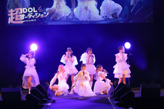 「超十代 －ULTRA TEENS FES－2023＠TOKYO」でデビューの新アイドルグループ「LIT MOON」が初の無料イベントを開催！