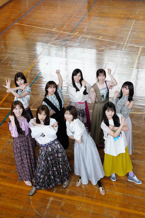 日向坂46一期生が全員集合！影山優佳卒業前に9人で最後の思い出作り「B.L.T.2023年7月号」