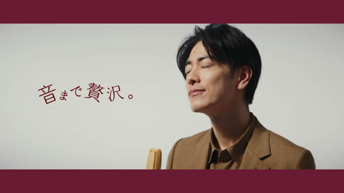 佐藤健がハーゲンダッツの新TVCMに出演！「音まで贅沢」篇 6月6日（火）放映開始！