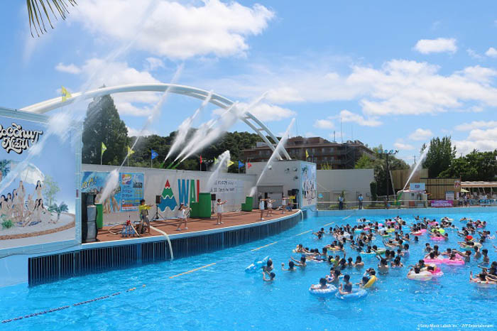 NiziUが、プールWAIとコラボ！NiziU with よみうりランド Summer Pool Fes.