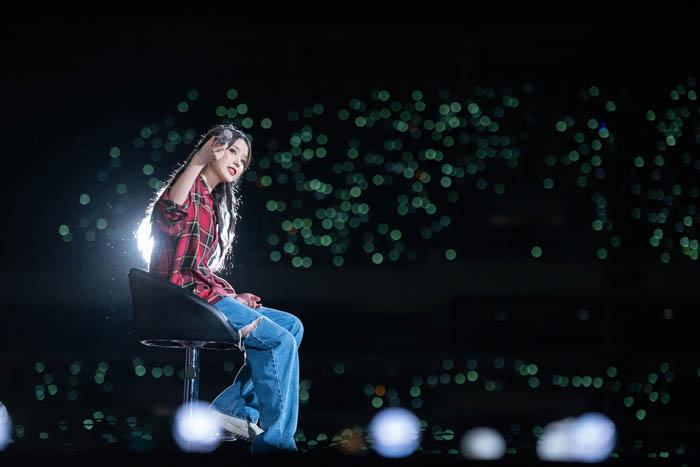 K-POP界の歌姫IUのデビュー15周年を記念してコンサート映画『IU CONCERT: THE GOLDEN HOUR』の劇場公開が決定