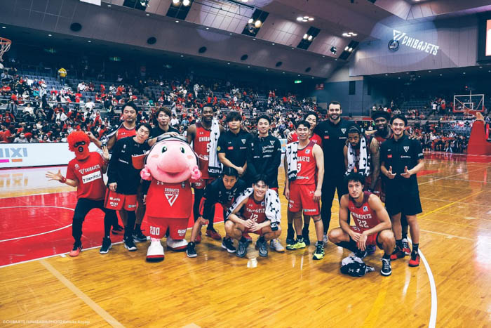 今、バスケ観戦がとにかく熱い！Bリーグ「千葉ジェッツ」開幕から7試合連続でチケット完売！！