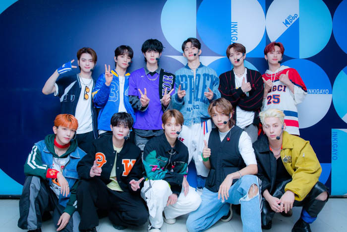 V(BTS)、SEVENTEEN、NCT 127、TXT、INI、IVE、LE SSERAFIMなどの豪華ステージをたっぷりお届け！《SBS人気歌謡》9・10月字幕版配信分をWOWOWで一挙放送！