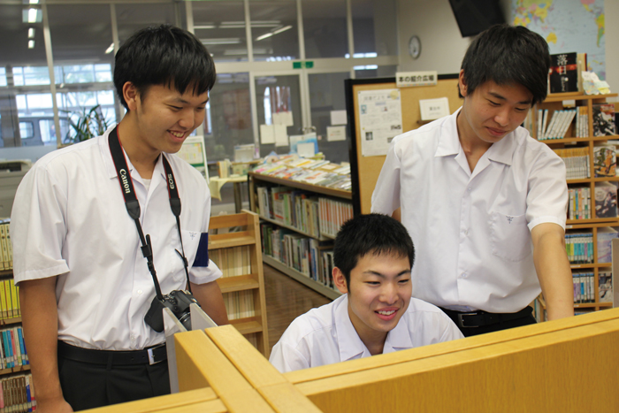 【金沢市立工業高等学校】生徒の活躍を校内外に発信する金沢市立工業高校新聞部