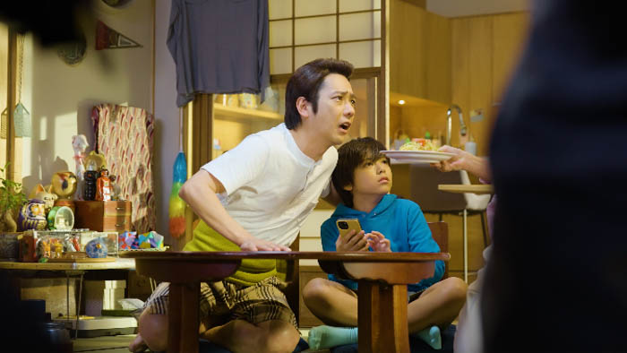 二宮和也出演！パズルRPG「パズル&ドラゴンズ(パズドラ)」新TVCM「昭和の父ちゃん」篇、10月11日(金)より放送開始！