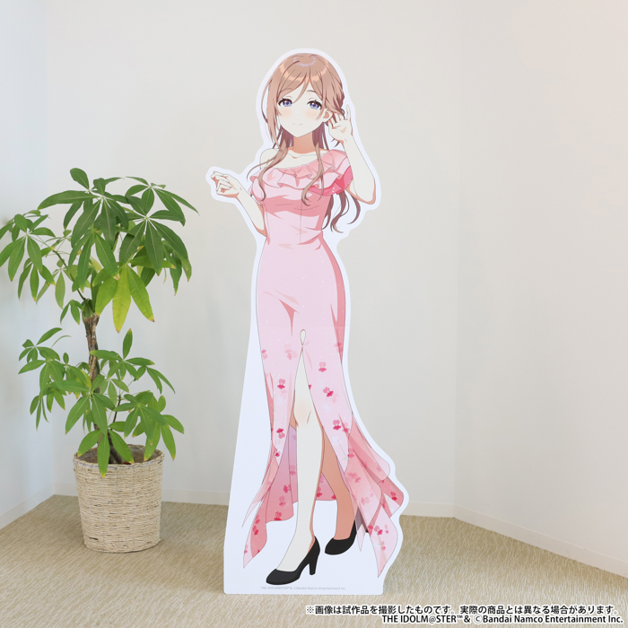 『学園アイドルマスター』より、等身大スタンディが受注生産商品で登場!