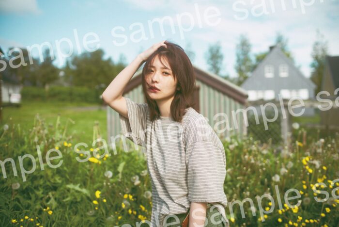 長濱ねる、写真集発売記念してインスタライブの生配信決定!この日の購入でしか手に入らない限定ポスター画像を公開!