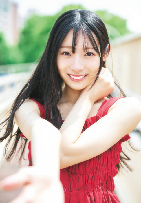 日向坂46 四期生の宮地すみれが、5月29日(木)発売「週刊少年チャンピオン」26号の表紙&巻頭グラビアに登場!両面BIGポスターが付録としてつくほか、限定QUOカード200名プレゼント企画も!
