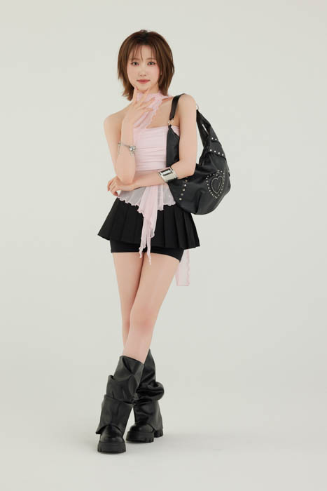 SAY MY NAMEのHITOMIこと本田仁美が、SHEIN 2025年度 夏シーズンモデルに就任!