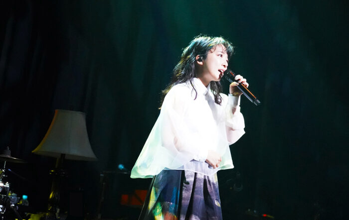 上⽩⽯萌⾳、ライブ映像作品「Mone Kamishiraishi “yattokosa” Tour 2024-25《kibi》」　7⽉16⽇（⽔）発売！