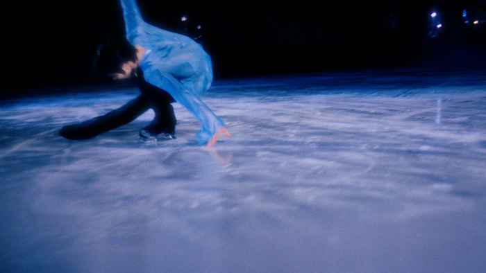 『羽生結弦 PROFESSIONAL Season3』 に米津玄師が登場! 『BOW AND ARROW』 MV共演の感想を独占インタビュー
