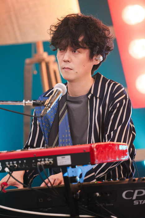 WOWOWとWEST.の新たなコラボ"WESSION"7/26(土)の第2回の放送・配信に先駆けてWEST.および#2ゲストwacciのコメントが到着!潜入ライブレポートも公開!