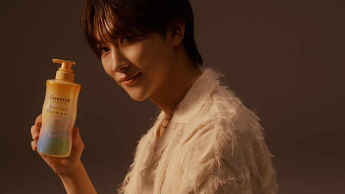 ROIROM出演!花王「Essential」新Web CM第二弾公開 息の合ったクールなシンクロダンスを披露!