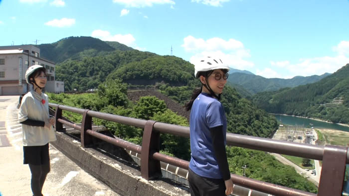 柏木由紀×ハシヤスメ・アツコの自由すぎるチャリ旅で新たな発見!福井県・大野市を駆け抜ける!