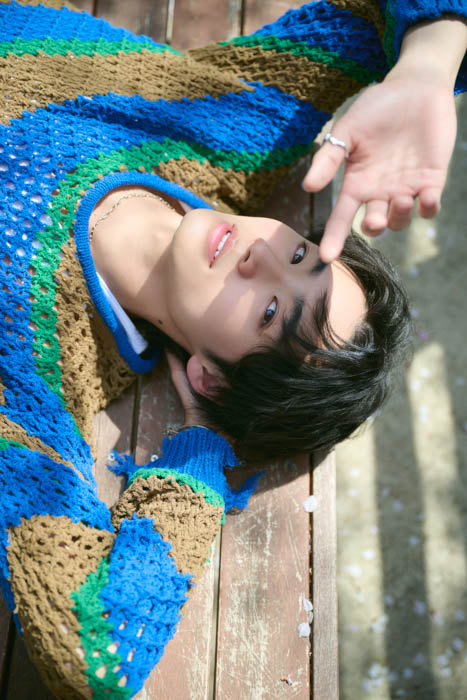 井内悠陽、待望の1st写真集発売決定!多彩な表情を切り取った一冊!