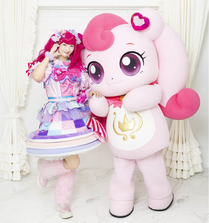 原宿系クリエイター「しなこ」と韓国NO.1キャラクター 「シークレット キャッチ!ティニピン」の夢のコラボレーション決定!