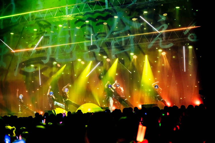 2.5次元歌い手グループ「クロノヴァ」、真夏のZeppを沸かせたワンマンライブ『Chrono▷◀Reverse Summer One Man Live 2025「VOLT-EX」』を完遂！