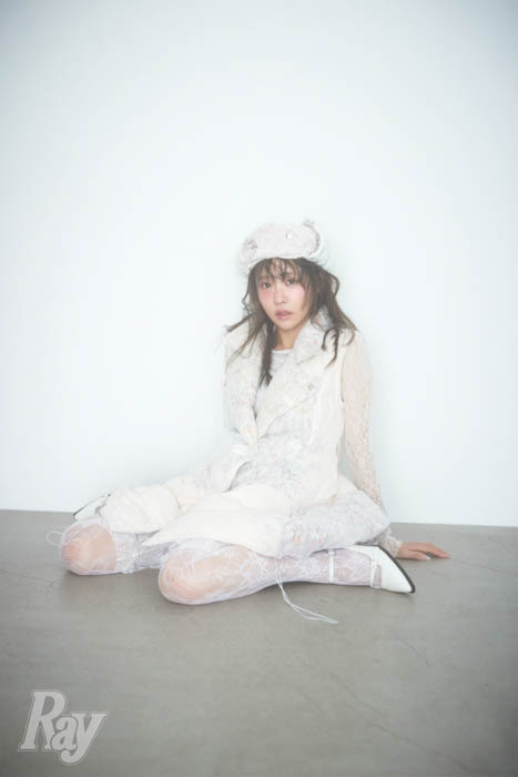 FRUITS ZIPPERの櫻井優衣がRay専属モデルに加入決定!初の単独表紙でお披露目!『Ray』2025年11月号は9月22日(月)発売!