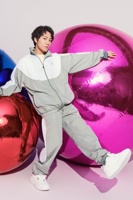 FILA新作スニーカー『SUPER BUBBLE』登場！人気グループ「IMP.」のABCマート限定ビジュアル同日公開！