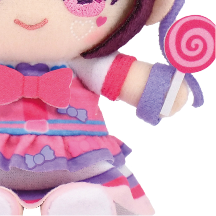 大人気インフルエンサー「しなこ」が『Chibiぬいおすわりマスコット』になって登場!!