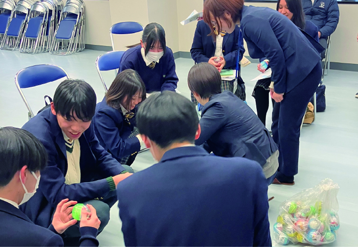 桐生第一高等学校(群馬県) 生徒会「学校の歴史と魅力を詰め込んだカプセルトイを開発」