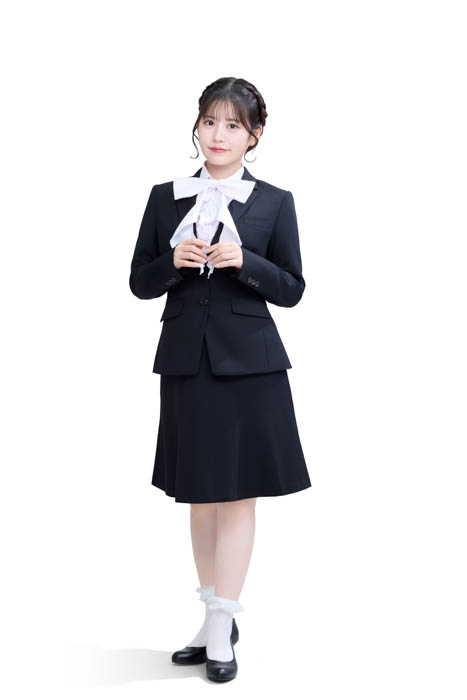 FRUITS ZIPPERがリアルな“褒められボイス”をお届けしフレッシャーズの新たな一歩を応援！ライブ配信感が満載の新Web CMが12月12日（金）公開！