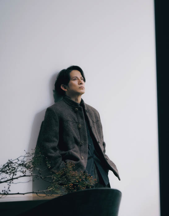 岡田准一が、12月17日発売『FRaU』表紙に登場！