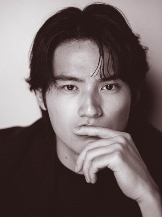 三浦友和・橋本環奈・水上恒司・生見愛瑠が初共演！「洋服の青山」新CMで“HAPPY NEW WEAR”をお祝い！