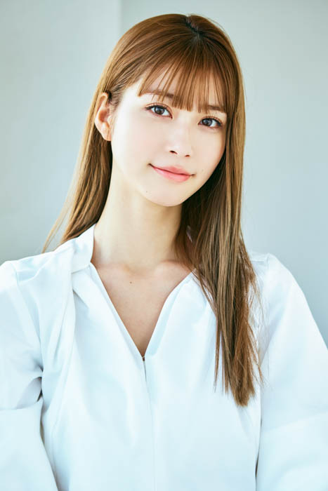 三浦友和・橋本環奈・水上恒司・生見愛瑠が初共演！「洋服の青山」新CMで“HAPPY NEW WEAR”をお祝い！